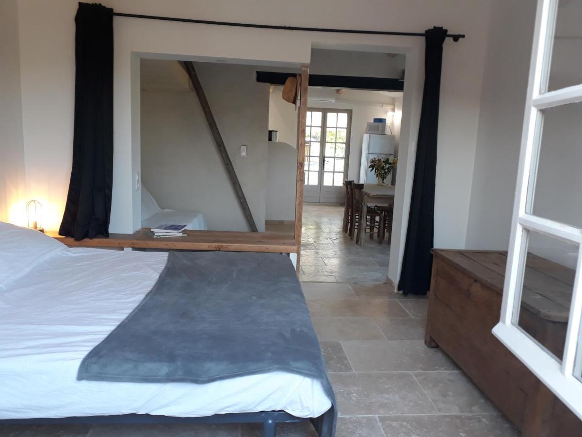 La Petite Maison Dans Les Vignes Chamaret Extérieur photo